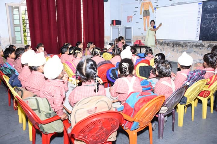 Sant Karam Singh Academy-Smart Classes