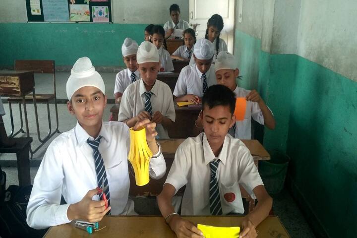 Sant Kirpal Singh Sewa Panthi Public School-classroom