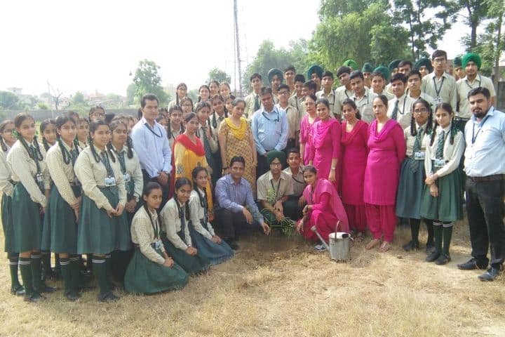 Scholars Public School-Envinorment Day