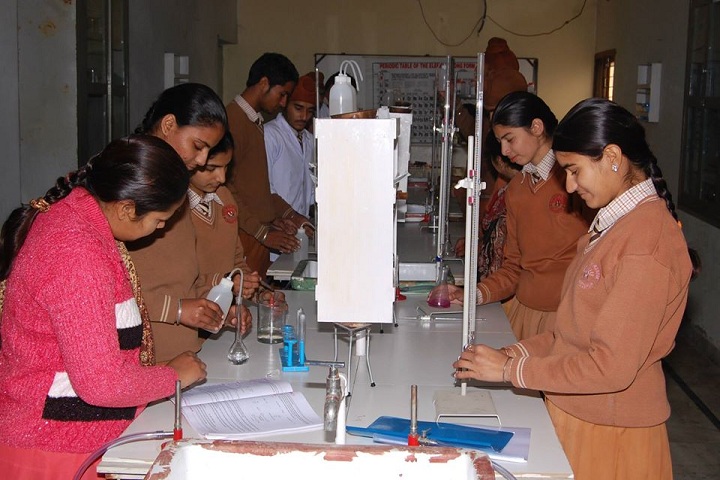 Shanti Vidya Mandir-Chemistry Lab