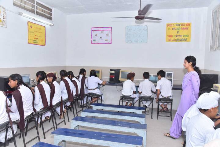 Shishu Model High School-Computer Lab