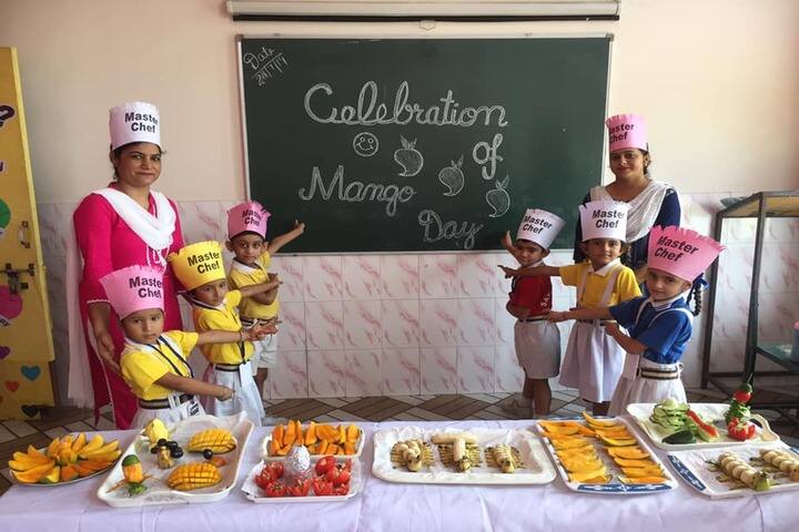Shivalik View Public School-Mango Day