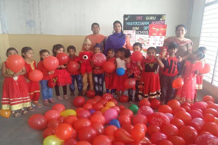 Shri Guru Harkrishan Adarsh Senior Secondary School-Red Day Celebrations