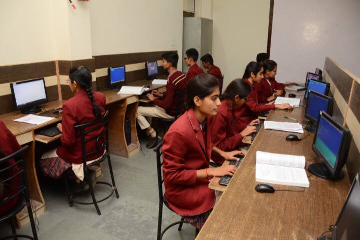 Shri Guru Jambheshwar D A V Senior Secondary Public School-Computer Lab