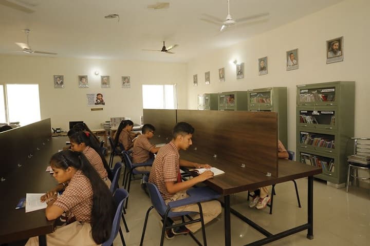 Shri Guru Ravi Dass Public School-Reading Room