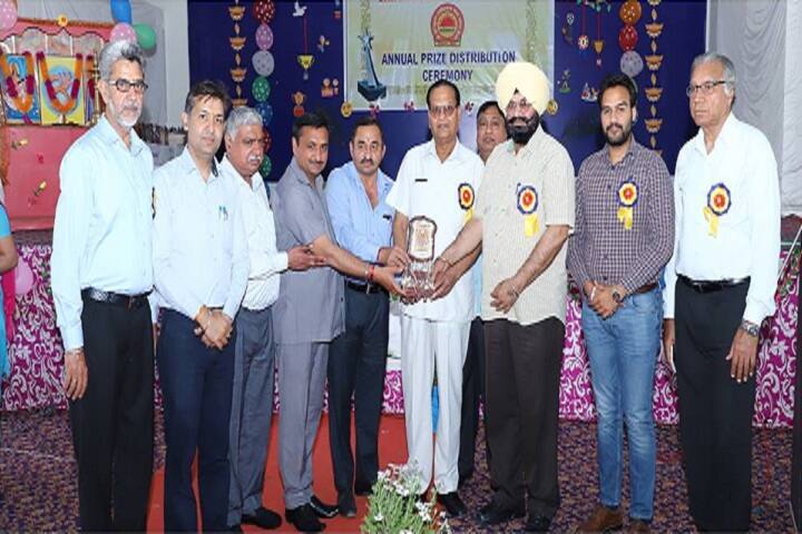 Shri Surajkund Sarvhitkari Vidya Mandir-Prize Distribution