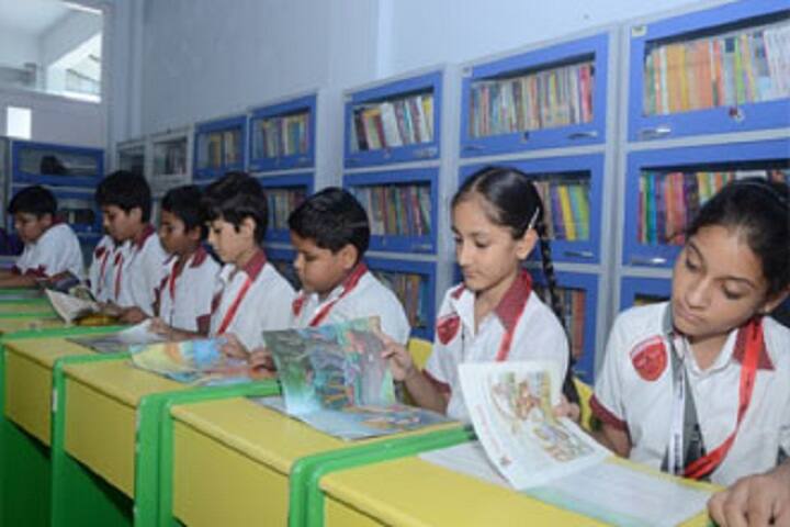 Singhal Stars School-Library