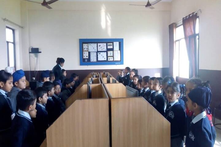 Somerset International School-Computer Lab