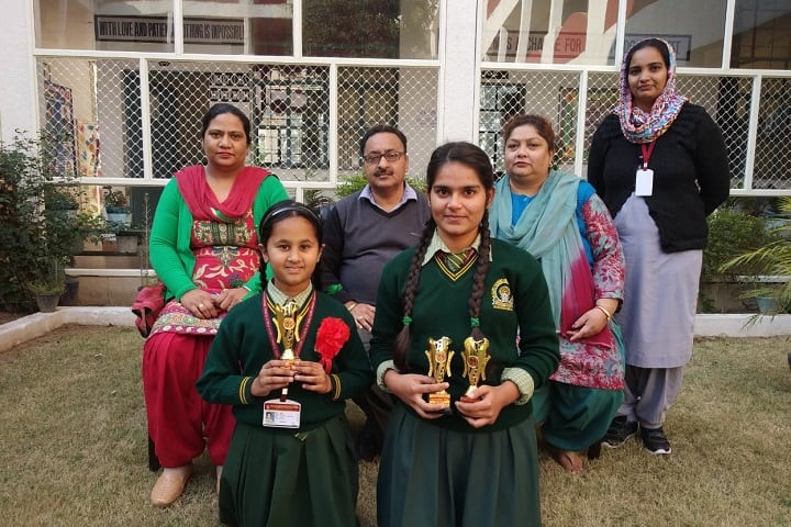 Sri Guru Gobind Singh Public School-Sports Winner