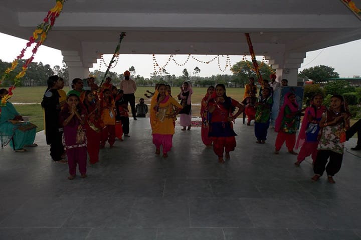 Sri Guru Hakrishan Public School-Dance