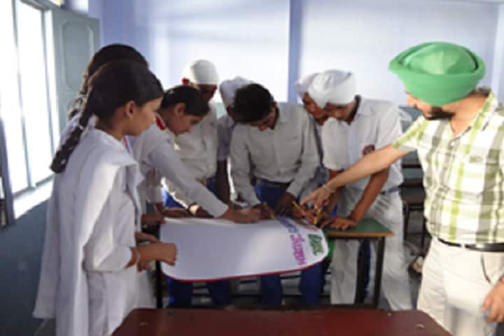 Sri Guru Hakrishan Senior Secondary Public School-Arts