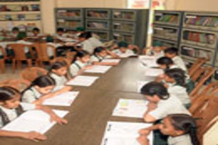 Sri Guru Hargobind Public School-Library
