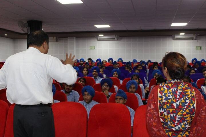 Sri Guru Harkrishan Intl School-Seminar