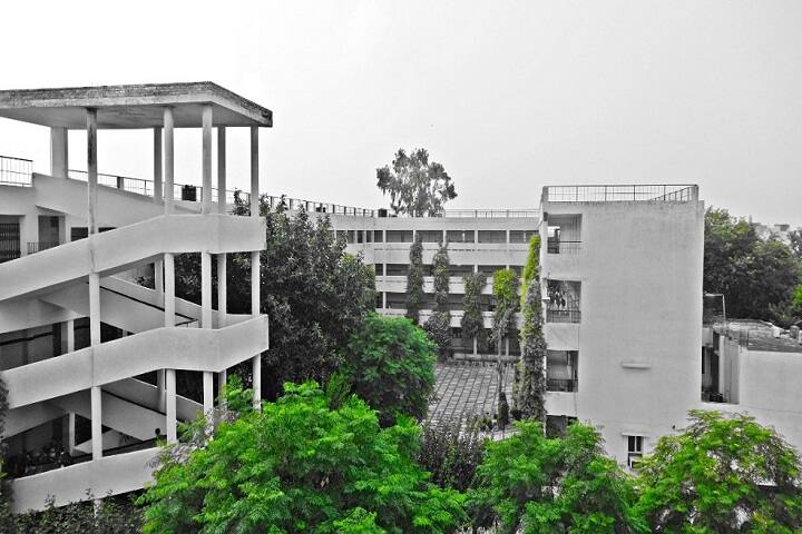 Sri Guru Harkrishan Public School-Campus-View