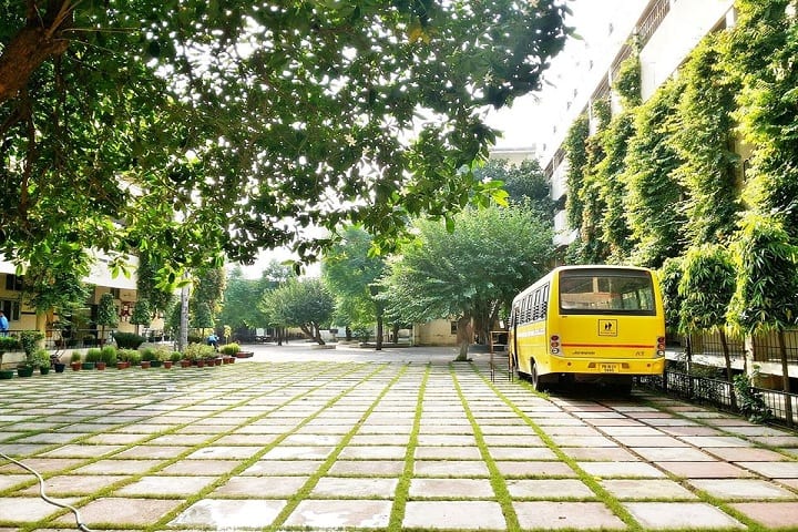 Sri Guru Harkrishan Public School-Transport
