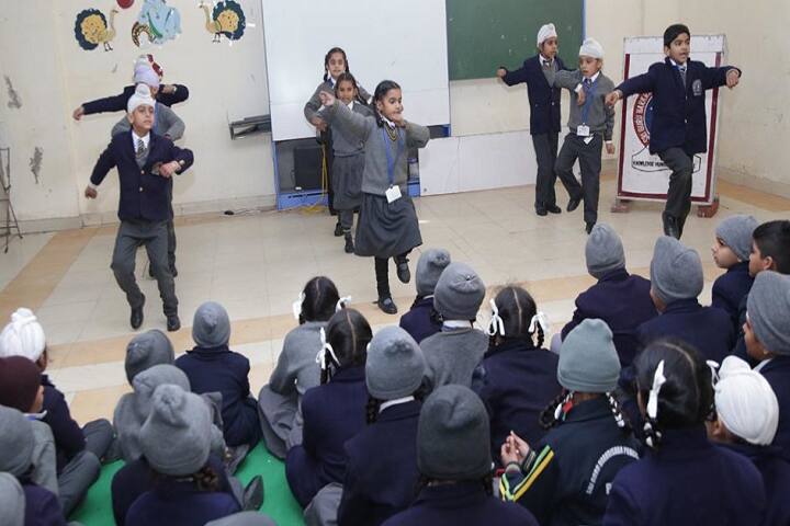 Sri Guru Harkrishan Public Senior Secondary School-Dance