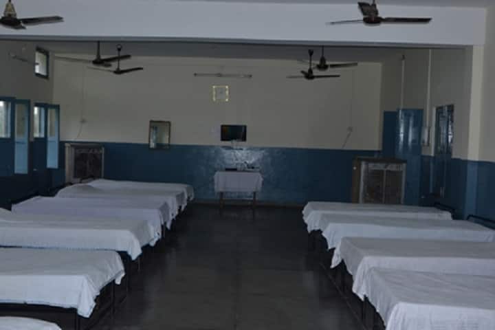 Sri Guru Teg Bahadur Public School-Hostel