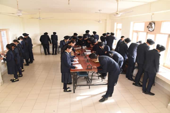 St Kabir Public School-Laboratory physics