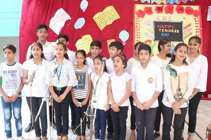 St Kabir Convent School-Music Activity