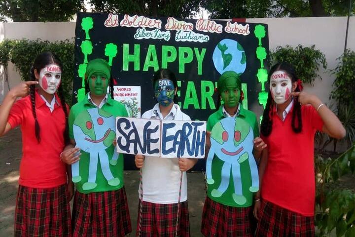 St Soldier Divine Public School-Green Day