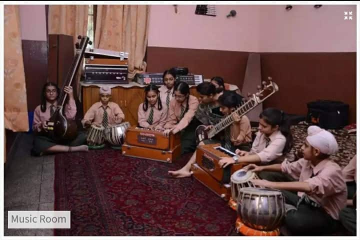 Swami Sant Dass Public School-Music Room