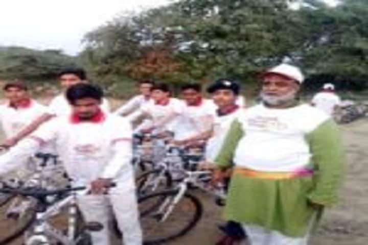 Kainat International School-Swachh Bharat Cycle Rally