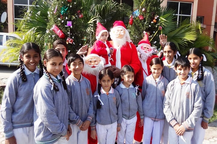 The Renaissance School-Christmas Celebrations