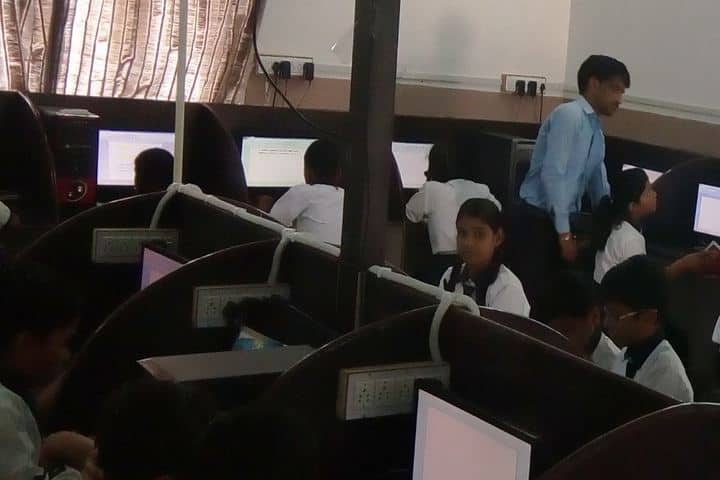 Adarsh International School-IT Lab