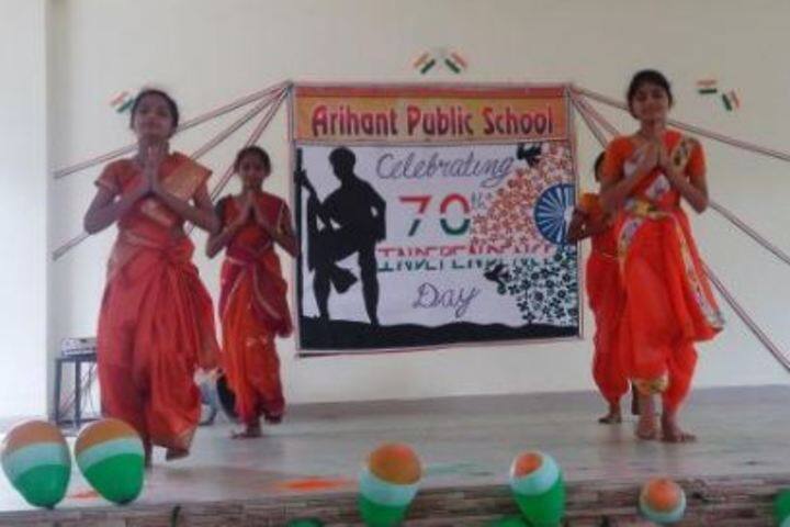 Arihant Public School-Dance