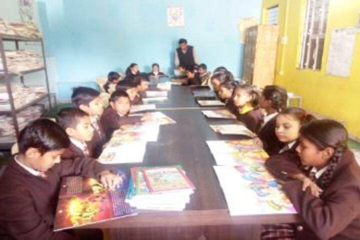 Avm Convent School-Library