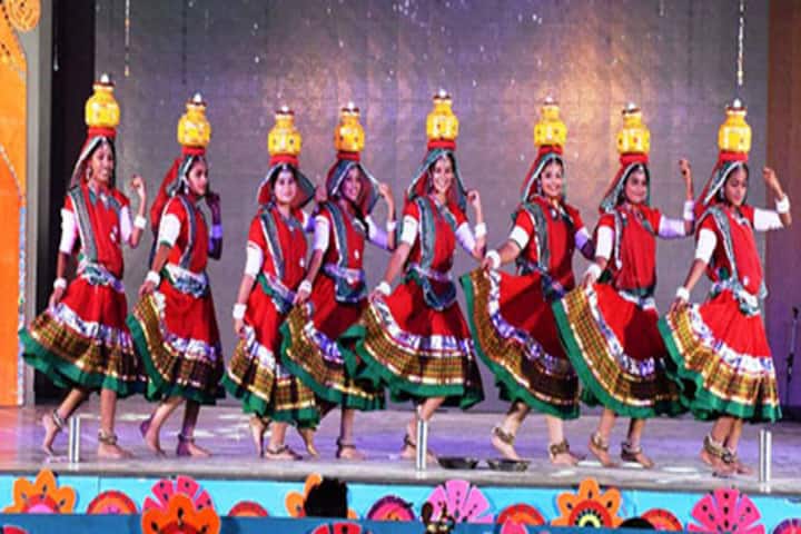 B.S. Memorial School-Dance