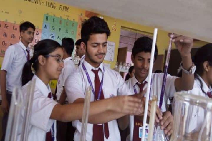 Bhartiya Public School-Chemistry Lab