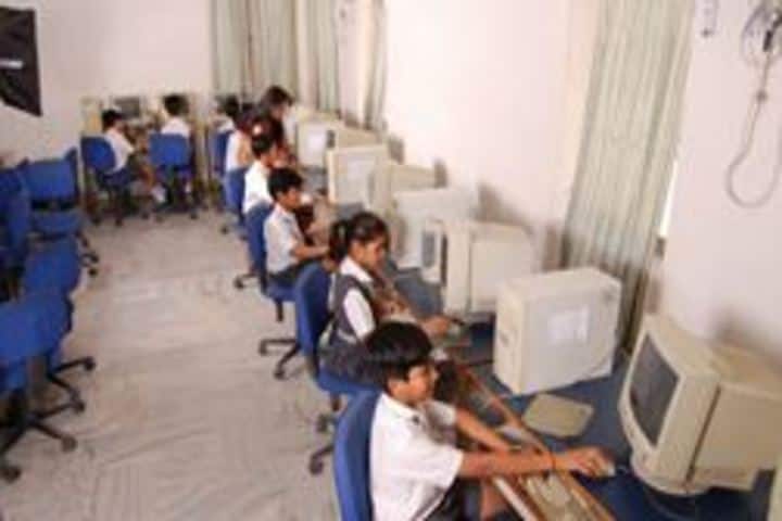 Candlewick Public School-Computer Lab