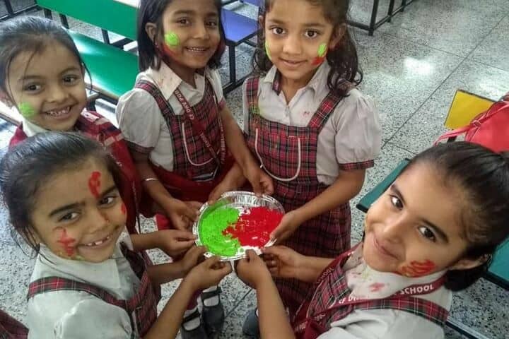 CFDAV Public School-Holi Celebrations