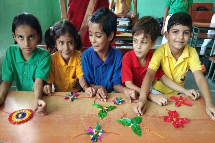 Choudhary Gharsiram Public School-Rakhi MAking