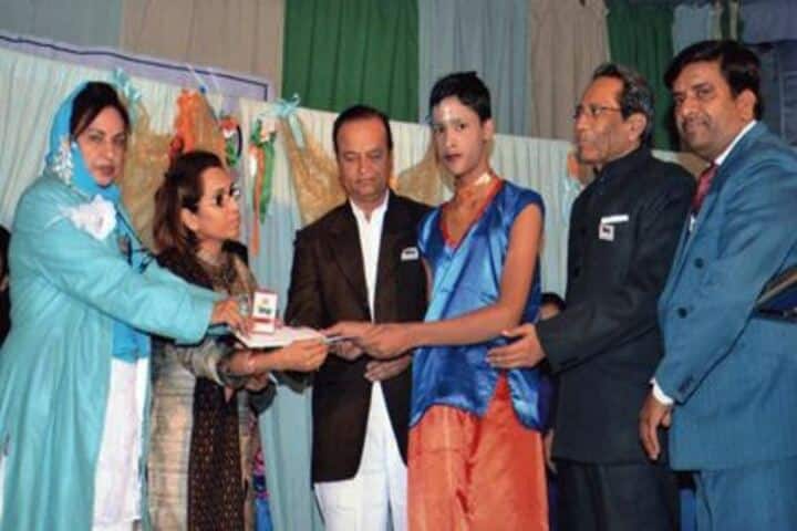 Dayanand Public School-Prize Distribution