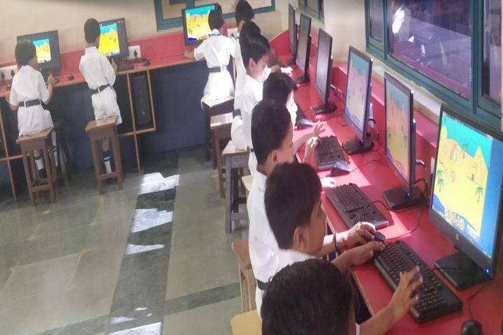 Delhi Public School-Computer Lab