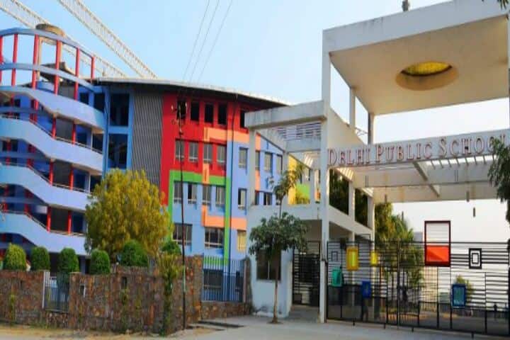 Delhi Public School-Campus