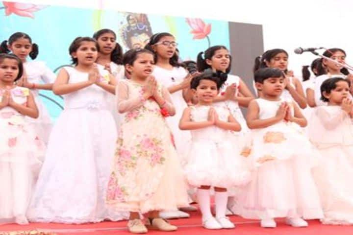 Divine International Girls School-Prayer