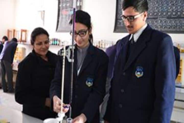 Dundlod Public School-Science Lab