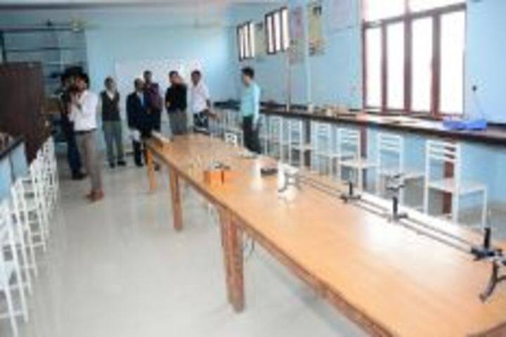 Eklavya International Academy-Physics Lab