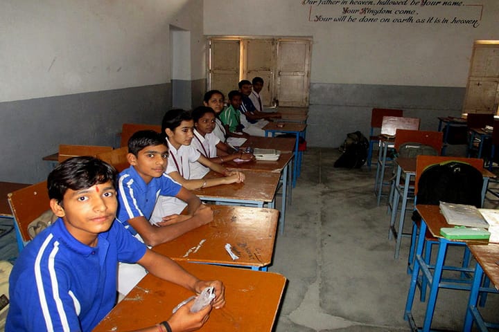 Emmanuel Mission Senior Secondary School- Classroom