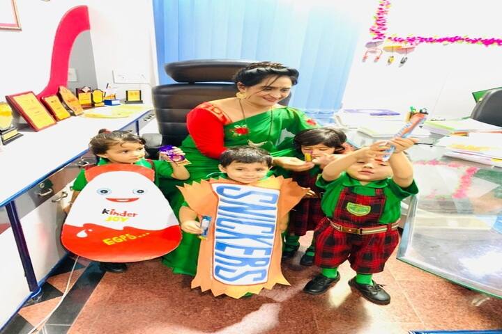 Evergreen Public School-Chocolate day celebration