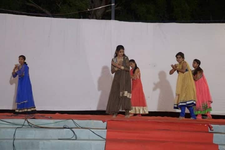 The Fabindia School-Dance