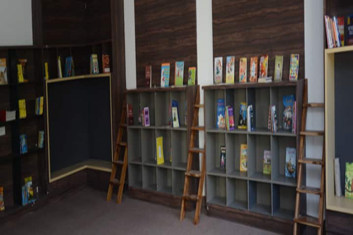 G D Goenka International School-Library
