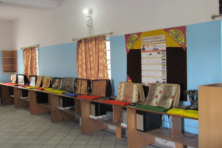Global Indian International School-Computer Lab
