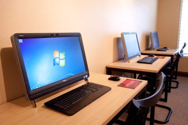 Global International Academy- Computer lab