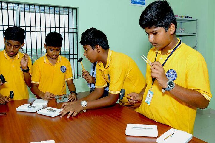 Avenues English Medium High School-Laboratory