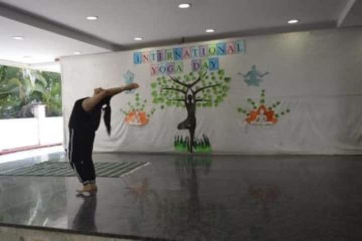 Panbai International School-Yoga Activity