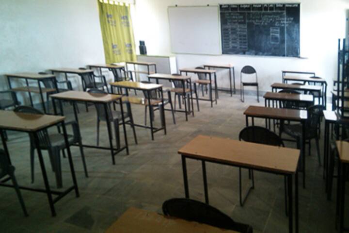 Indian Public School-Classroom